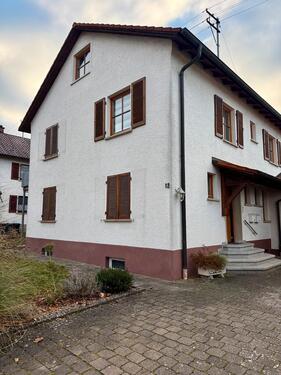 Foto - Großzügiges Einfamilienhaus, Mehrgenerationenhaus oder Vermietung