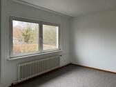 Foto - 4 Zimmer mit Wohnküche - 650,00&nbsp;EUR Kaltmiete, ca.&nbsp; 100,00&nbsp;m&sup2;