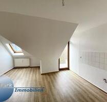 Stark! Schöne große 2 Raum Wohnung mit Balkon! - Plauen