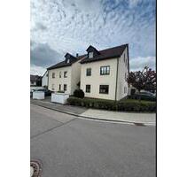 3-Zimmer-Wohnung mit Balkon, Stellplatz & Einbauküche - Offenberg 3-Zimmer-Wohnung mit Balkon, Stellplatz & Einbauküche - Offenberg