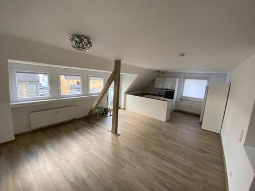 Foto - Hochwertig sanierte Maisonettwohnung mit Balkon & 2 Stellplätzen