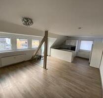 Hochwertig sanierte Maisonettwohnung mit Balkon & 2 Stellplätzen - Essen Stadtbezirk IV