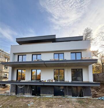 Foto - Helle moderne Wohnung mit Terrasse und Garten mit Blick ins Grüne