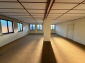 Foto - Lagerfläche in Unkel - ca. 130 m² + optional weitere 100 m² im DG