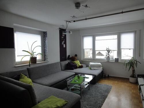 Foto - Ruhige, sehr schöne 3-Zimmerwohnung mit Einbauküche und Balkon