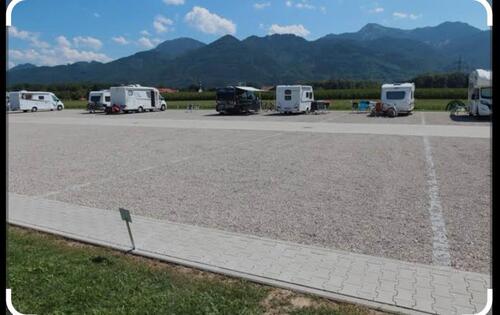 Foto - Wohnmobil Wohnwagen Stellplatz - 50,00 EUR Miete,
