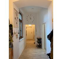 Untermiete: Möblierte 2,5-Z-Wohnung mit Balkon im Zentrum Görlitz