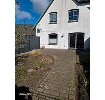 Grosse 2 Zimmerwohnung Erdgeschoss - Heide