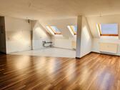 Foto - 4 Zimmer Dachgeschoßwohnung zur Miete in Zwenkau