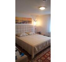 Kernsaniert, Balkon, Stellplatz & Top-Lage - 3-Zimmer-Wohnung - Reutlingen