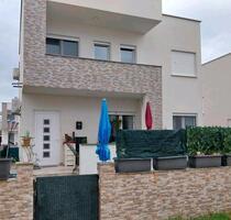 Haus in UlcinjStoij Montenegro zu Verkaufen - Bremervörde