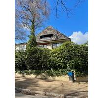 Helle 2,5-Zimmer-Wohnung mit Südbalkon (Untermiete, befristet) - Hamburg Altona