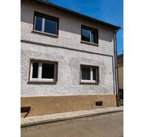 Haus zum Verkauf - 255.000,00&nbsp;EUR Kaufpreis, ca.&nbsp; 163,00&nbsp;m&sup2; in Weiler bei Bingen (PLZ: 55413)