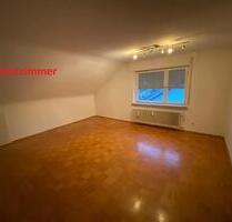 Charmante 3,5-Zimmer DG- Mietwohnung in Kuchen ca. 63 m² ab 0126