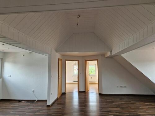 Foto - Dachgeschoßwohnung in Schöffengrund zur Miete
