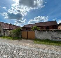 Handwerker-Traum: Haus, Hof, Scheune & Lehm-Vorrat - Schlieben