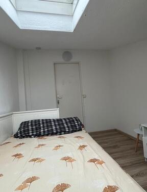 Foto - Zimmer in 3er Wohnung für Frauen