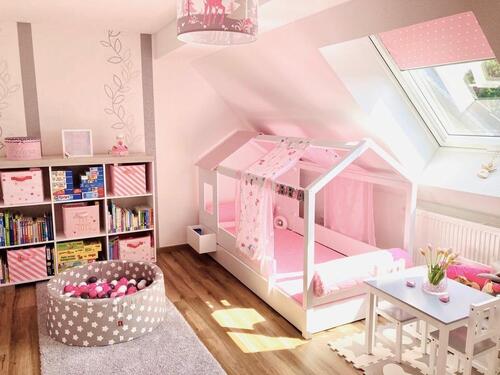 Foto - 4 Zimmer Dachgeschoss Wohnung mit 145 qm