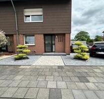 Großzügiges Reihenendhaus mit Garten, Garage & Kamin – 6 Zimmer – - Duisburg Rheinhausen