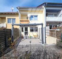 Reihenmittelhaus mit Garage - 365.000,00&nbsp;EUR Kaufpreis, ca.&nbsp; 95,00&nbsp;m&sup2; in Biberach an der Riß (PLZ: 88400)