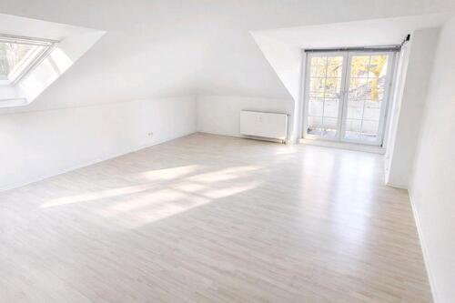 Foto - 2 Zimmer Dachgeschoßwohnung zur Miete in Glienicke/Nordbahn