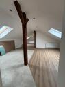 Foto - Moderne helle Dachgeschosswohnung Erstbezug für Alleinstehende