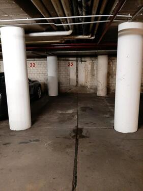 Foto - Tiefgaragen Stellplatz für Motorrad oder ähnliches