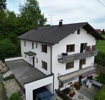 Zu vermieten: Großzügige & renovierte 4-Zimmer Wohnung mit Balkon - Essenbach