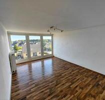 Ruhige 3-Zimmer-DG-Wohnung in BS-Hondelage - Braunschweig Wabe-Schunter-Beberbach