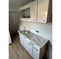 2 Zimmer Küche Bad Flur im DG in Detmold Palaisstr