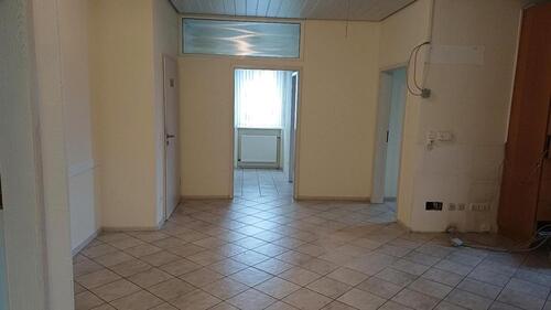 Foto - Geschäftsräume zu vermieten in Steinwenden, Räume auch einzeln