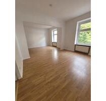 1. Etage: Charmante 2,5 Zimmerwohnung Selbecker Str. 101 - Hagen Dahl