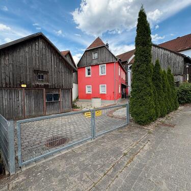 Foto - Einfamilienhaus mit Garage und Werkstatt im Zentrum von Kastl