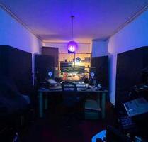 Studio Proberaum Köln Mühlheim - 85,00&nbsp;EUR Kaltmiete, ca.&nbsp; 15,00&nbsp;m&sup2; in Köln (PLZ: 51063) Mülheim