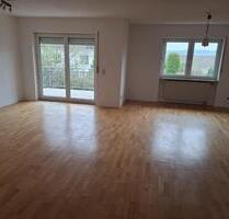 Helle 2 Zimmer Whg im EG mit Balkon in TBB - Tauberbischofsheim