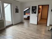 Foto - Gemütliche 2-Zimmer-Wohnung mit großer Loggia für Singles & Paare