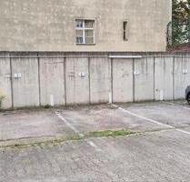 Außenstellplatz mit Schranke und Fernbedienung, Markgrafenstr 25D - Berlin Tempelhof-Schöneberg