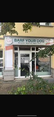 Foto - Eingerichteter Laden zum Vermieten