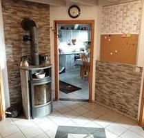 Familienfreundliche 4-Zimmer-Wohnung mit Balkon - Mühlhausen-Ehingen