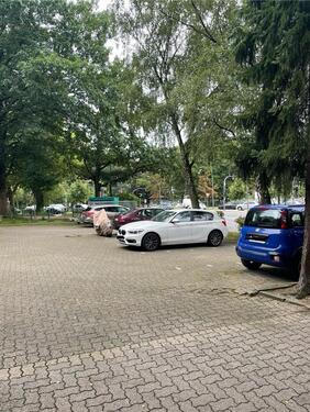 Foto - PKW-Stellplatz in Hamburg-Bahrenfeld zu vermieten