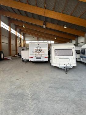Foto - Hallenplatz für Wohnwagen und Boote