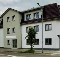 Moderne 4-Raum-Wohnung mit Balkon & Tiefgarage ab 01.06. - Grimmen