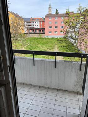 Foto - 1 Zimmerwohnung mit Badezimmer und Balkon in Grombühl