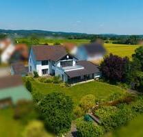 Hochwertiges freihst.1–2-Familienhaus, großer Garten, 3 Garagen - Melle