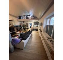 Schöne 4-Zimmer-Wohnung mit Einbauküche und sonniger Dachterrasse mitten in Rendsburg