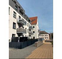 Moderne 4-Raum-Wohnung mit Terrasse zu vermieten - Merseburg