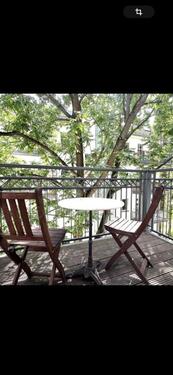 Foto - Arnimplatz: Pendlerwohnung. Balkon, Haus saniert, eingerichtet