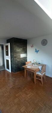 Foto - Helle 2 Zimmer Dachgeschosswohnung Aalen Grauleshof **mit EBK**