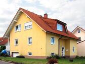 Foto - Geräumiges, günstiges 5-Zimmer-EFH mit 2-Zimmer ELW in Walldürn