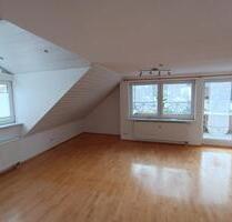 Helle Dachgeschosswohnung mit 3.5 Zimmer - Bad Dürrheim